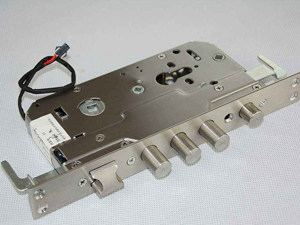 滨海新24小时上门开锁公司